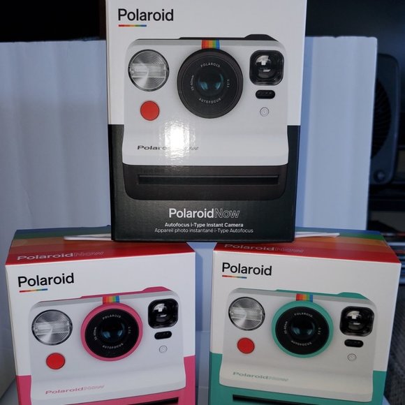 (New In Box) Polaroid Now I-Type Instant Camera (Mint Green) - Picture 2 of 3